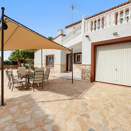 Villa Punta Prima Orihuela Costa